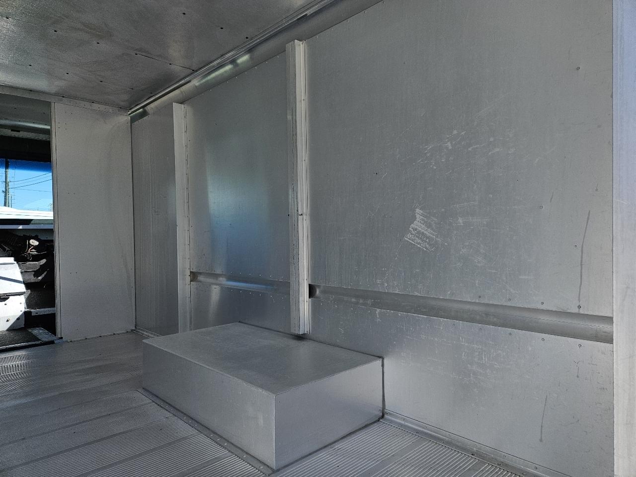 Ford Econoline  2013