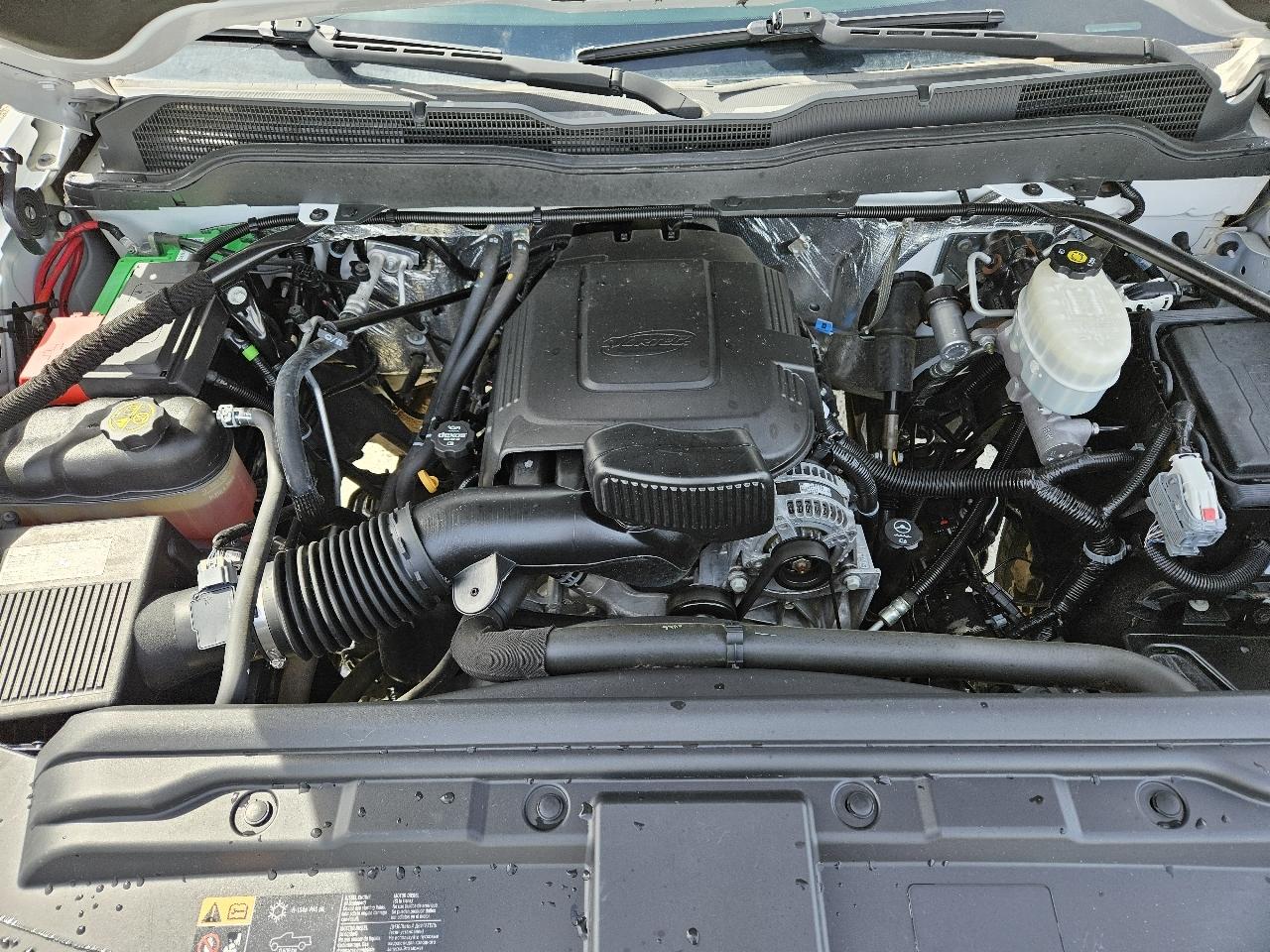 Chevrolet Silverado 3500HD 4WD Reg Cab 133.7" DRW LT 2015