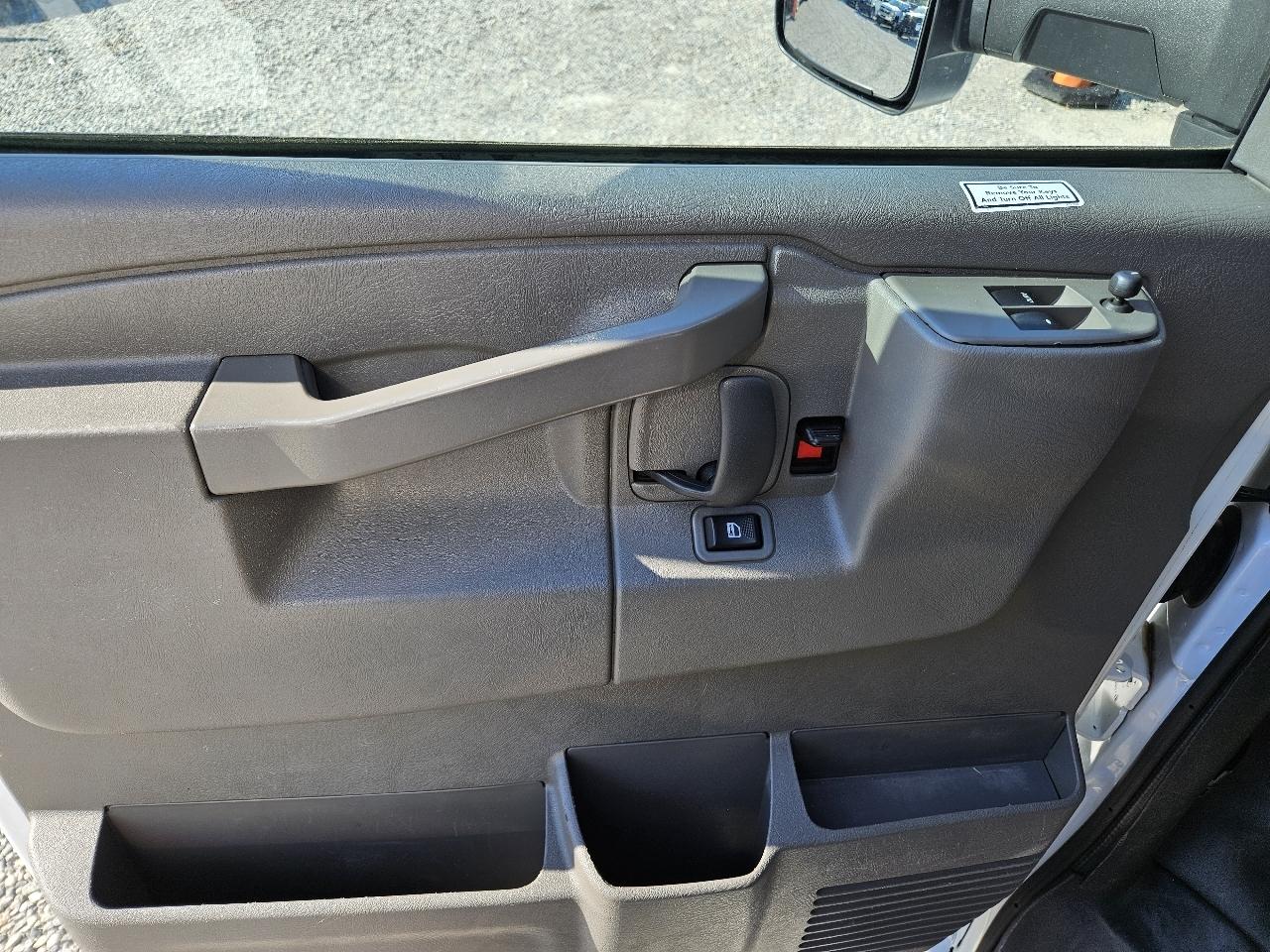 GMC Savana  2022