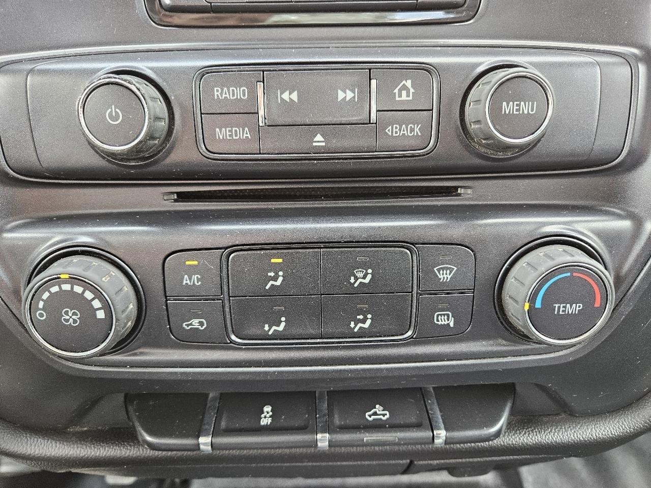 Chevrolet Silverado 2500HD  2015