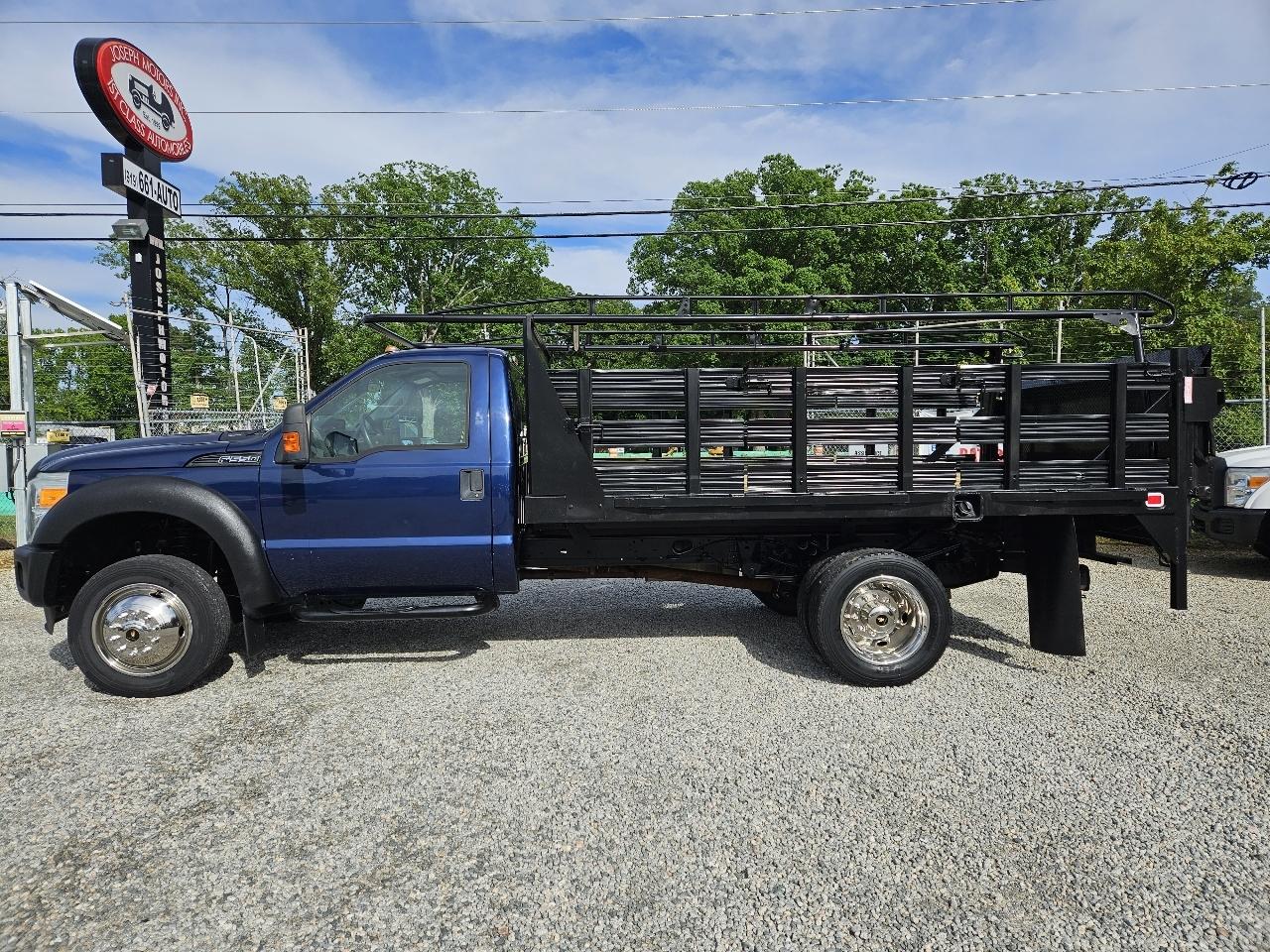 Ford F-550  2012