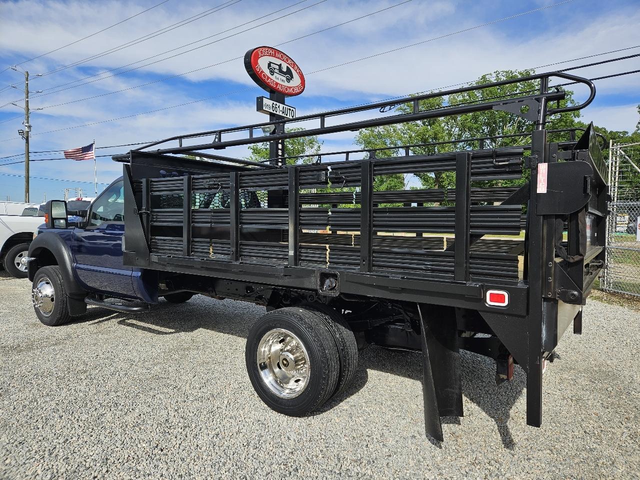 Ford F-550  2012