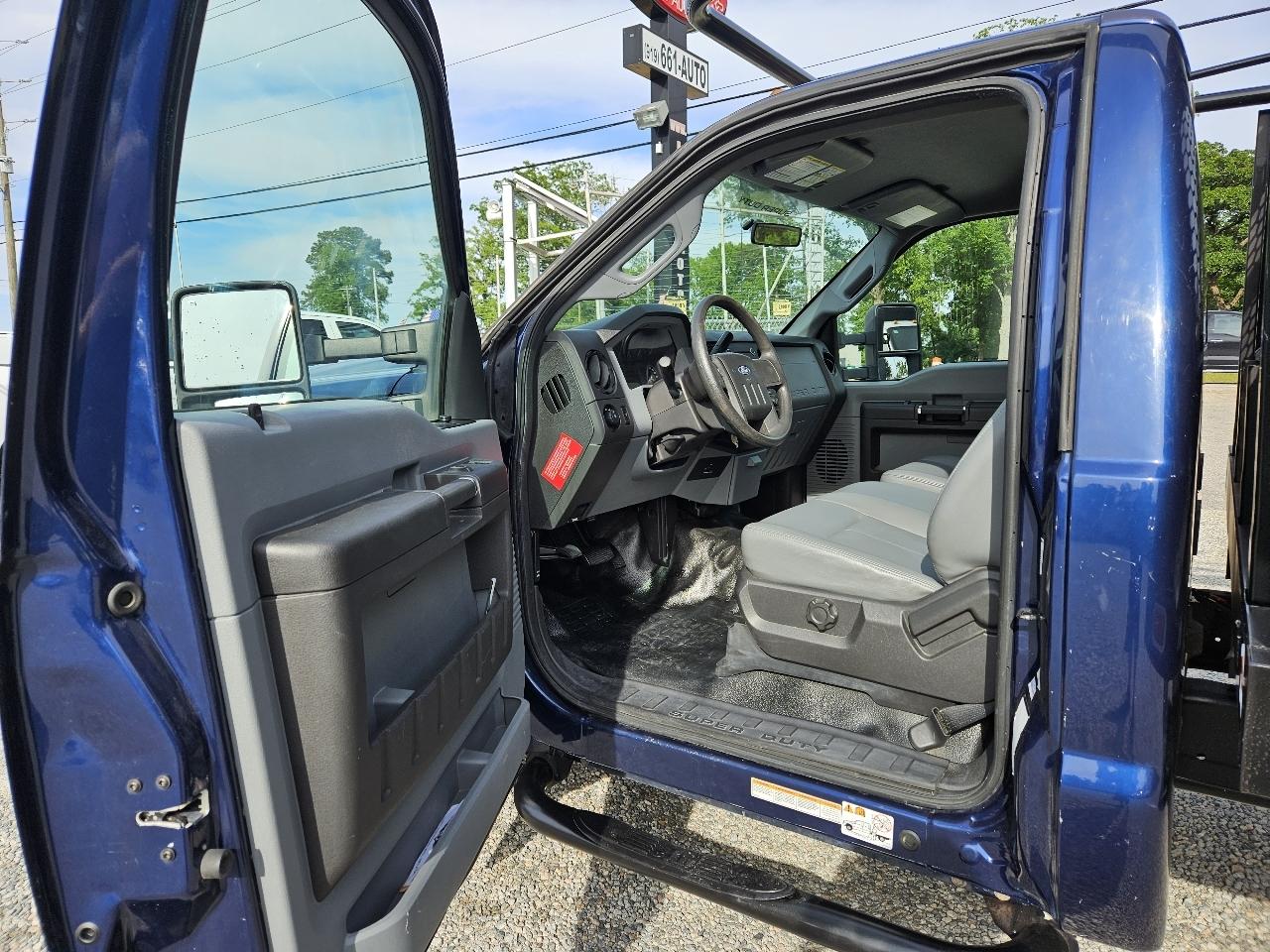 Ford F-550  2012