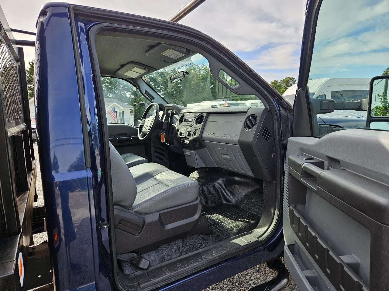 Ford F-550  2012