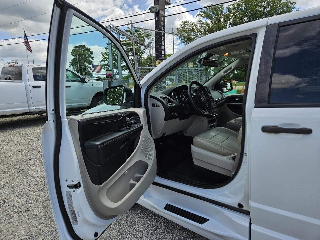 Dodge Grand Caravan  2019