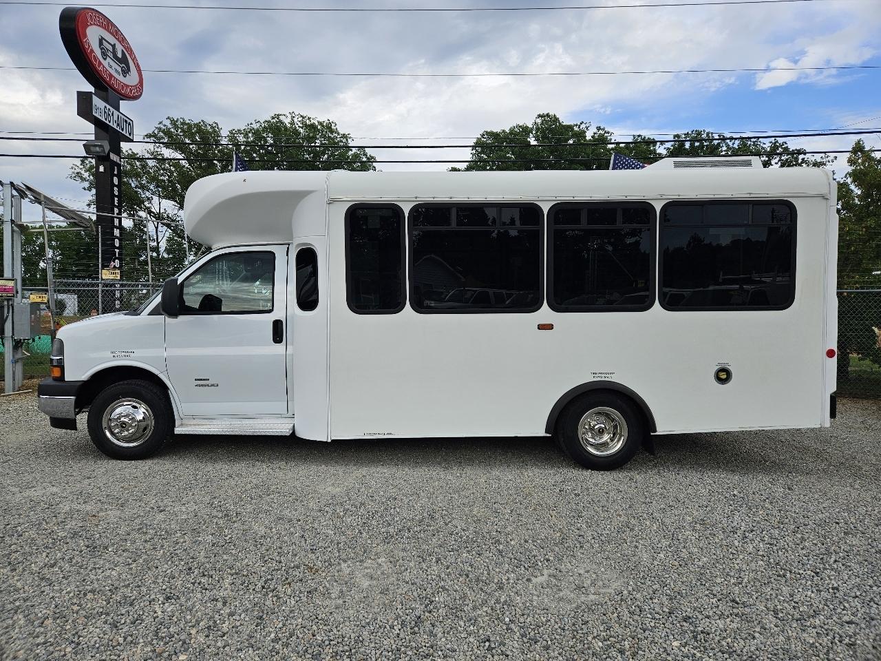 Chevrolet Express  2018