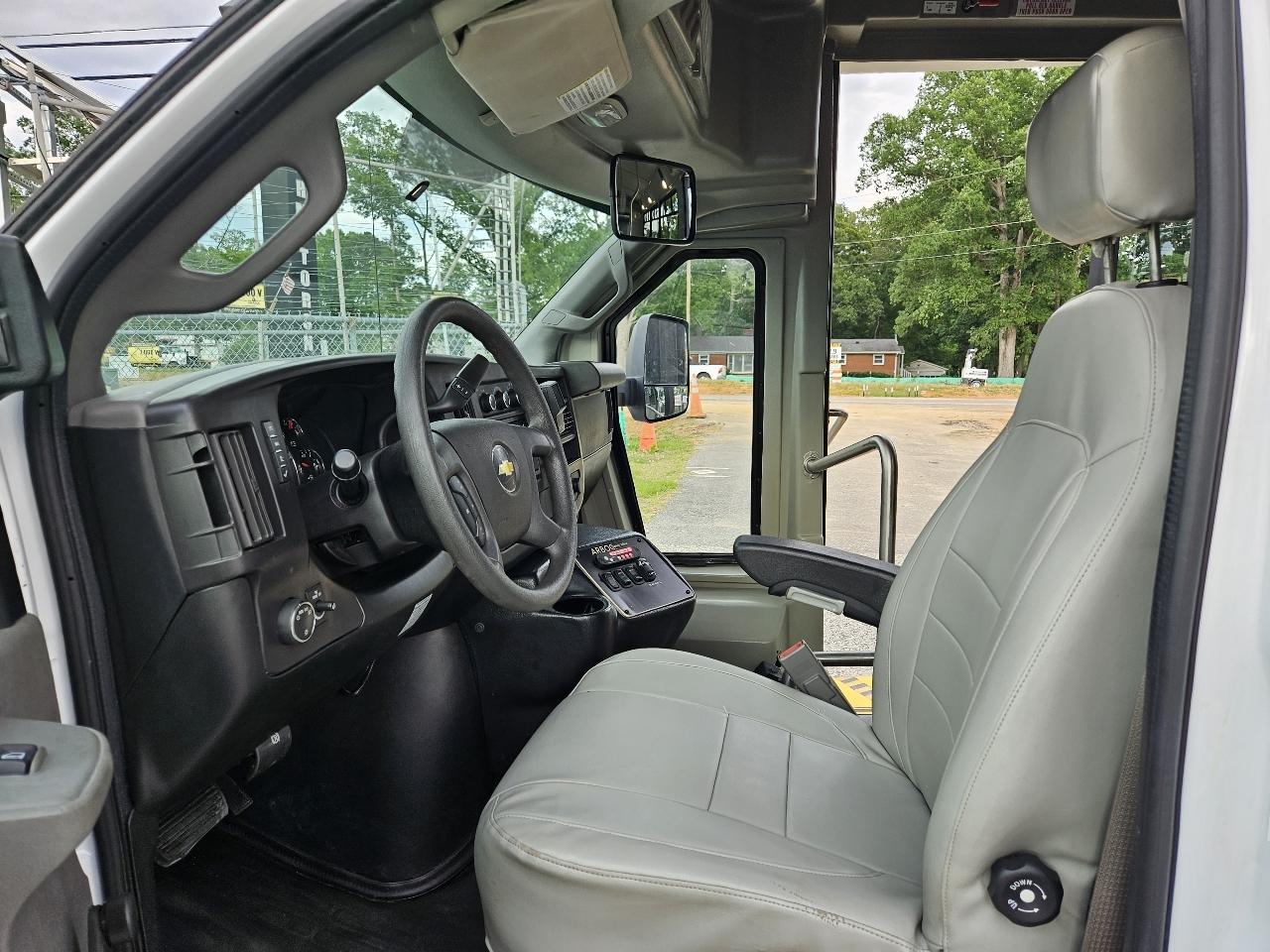 Chevrolet Express  2018