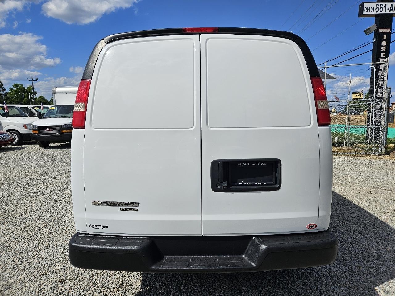 Chevrolet Express  2014