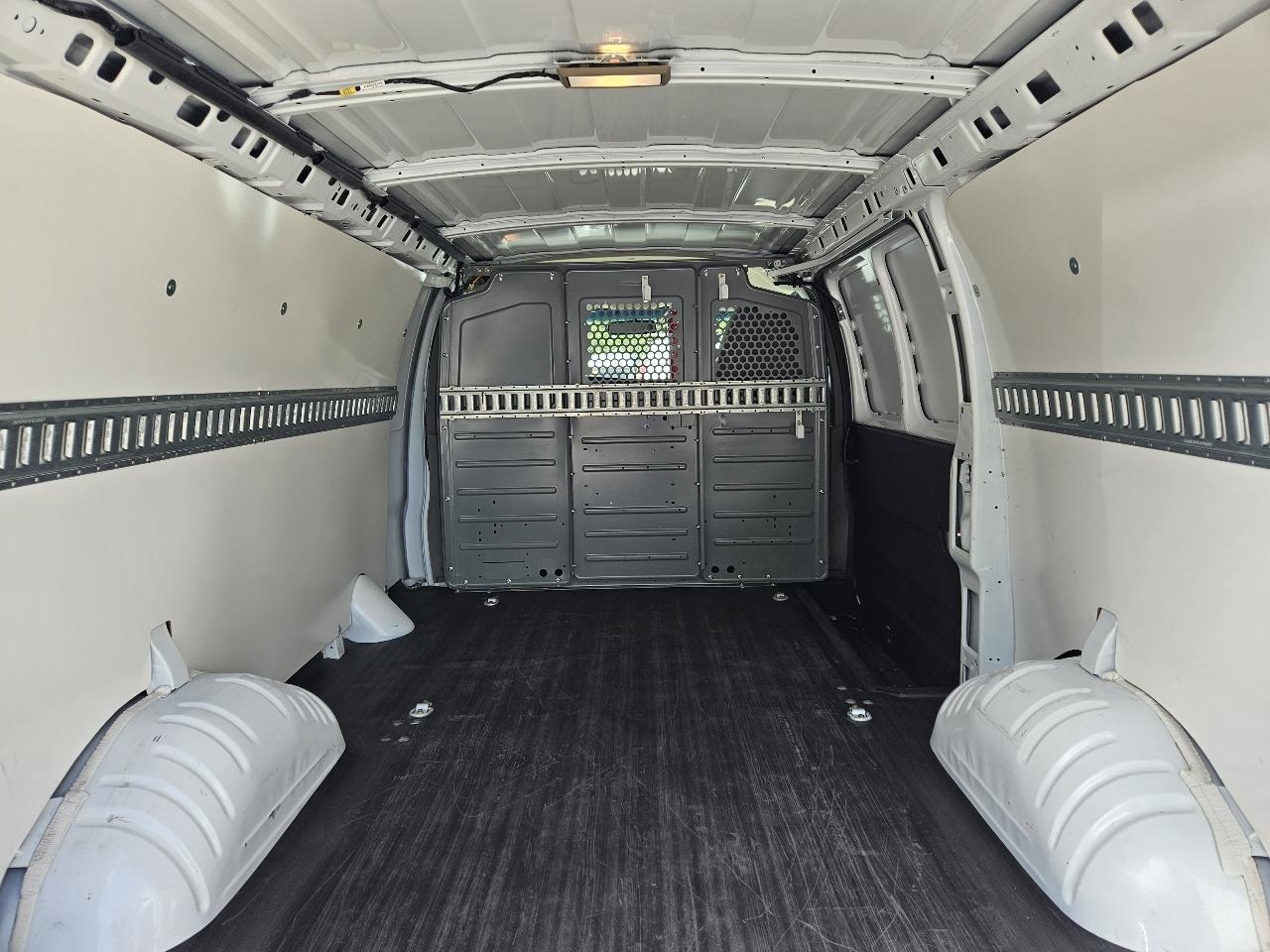 Chevrolet Express  2014