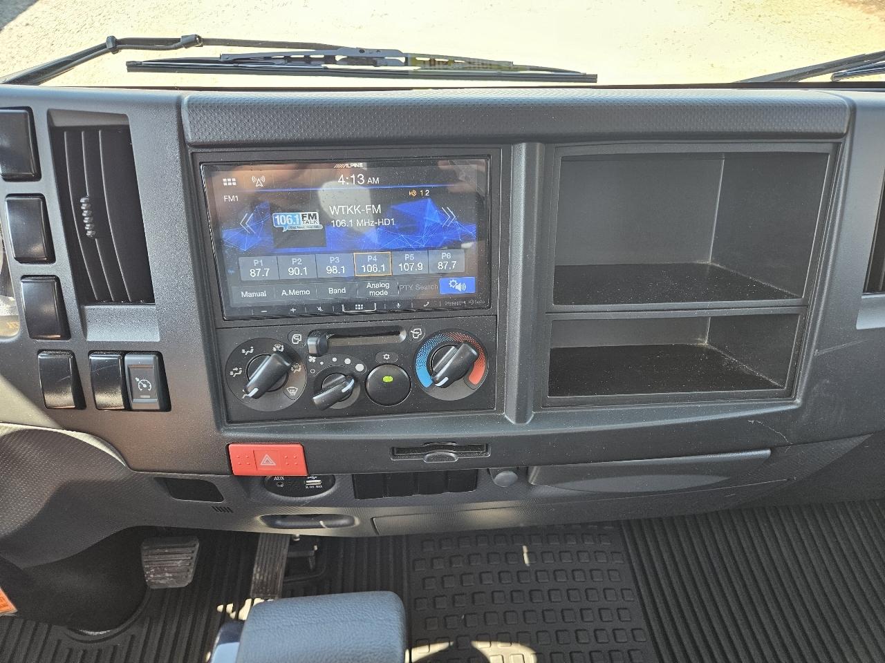 Chevrolet 4500 LCF Gas  2023