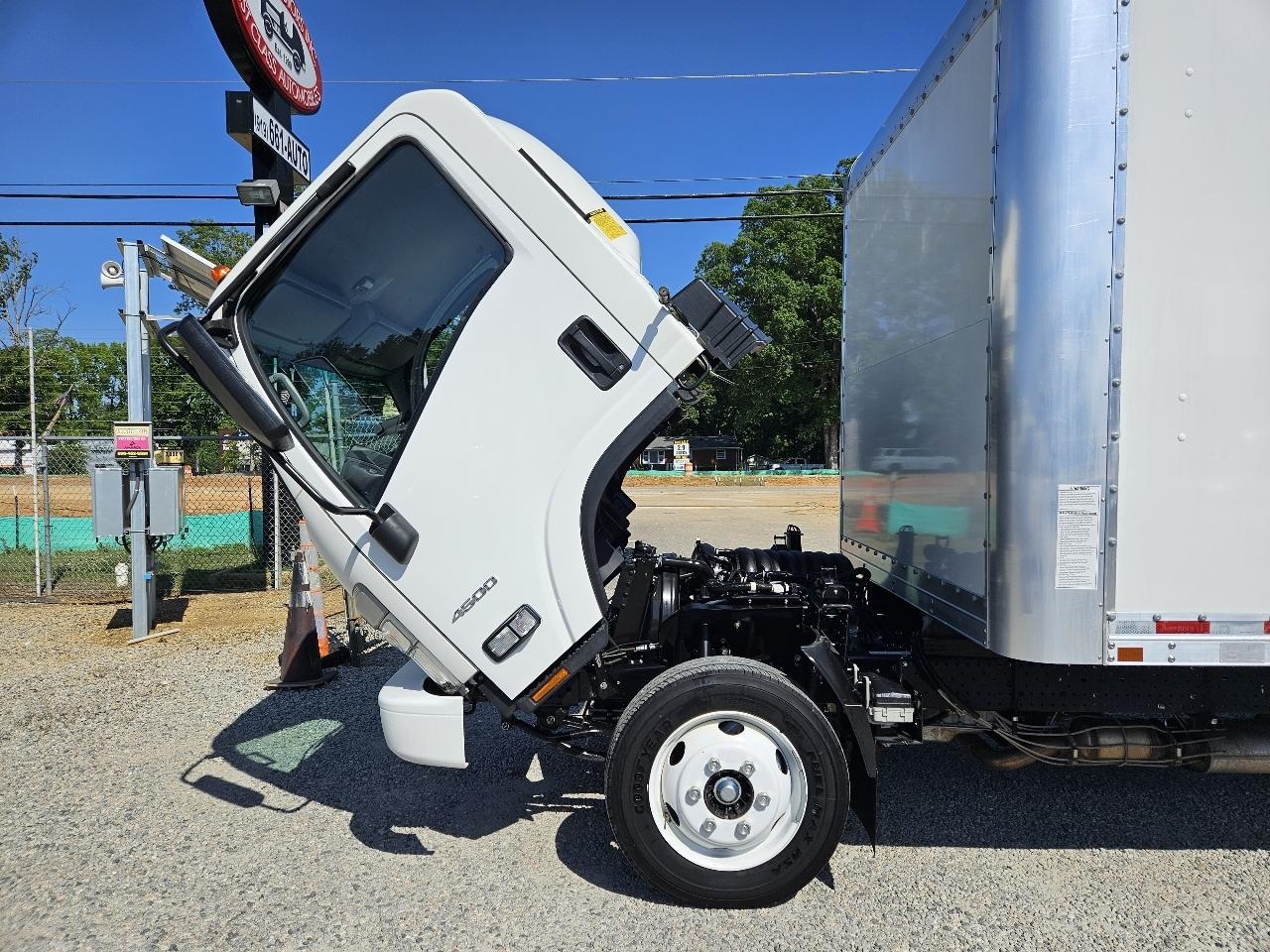 Chevrolet 4500 LCF Gas  2023