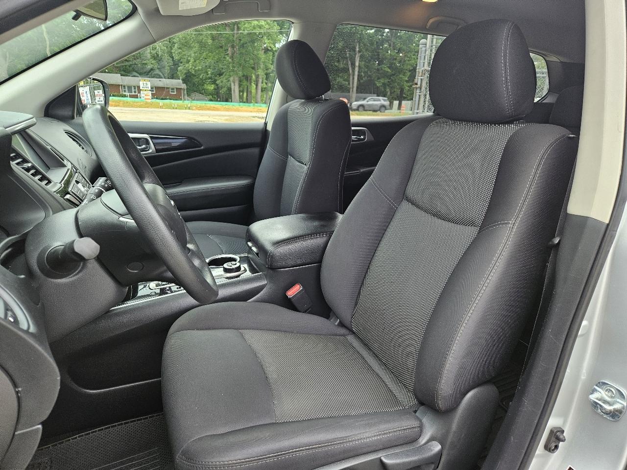Nissan Pathfinder  2019