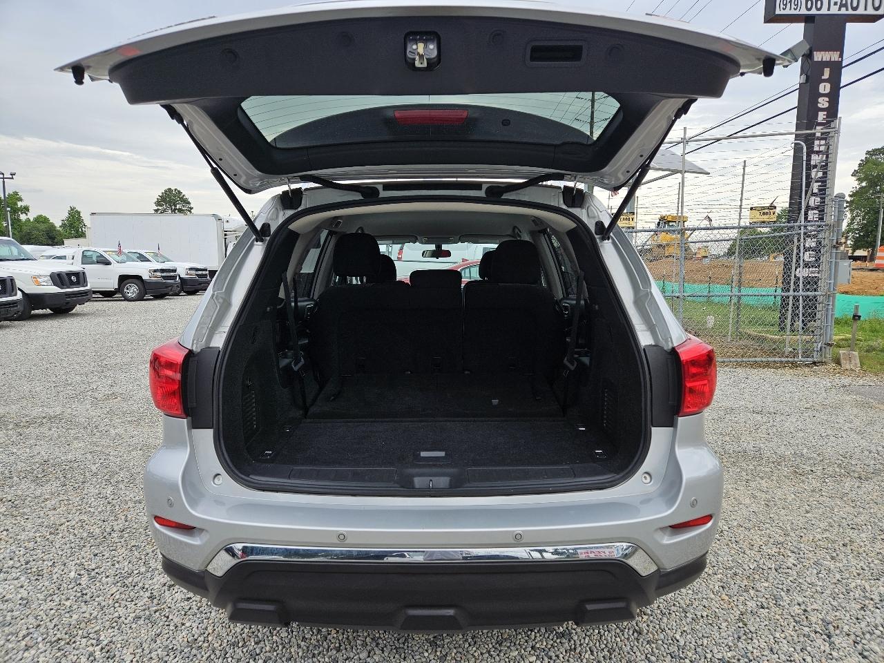 Nissan Pathfinder  2019