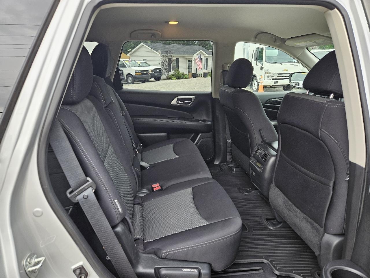 Nissan Pathfinder  2019