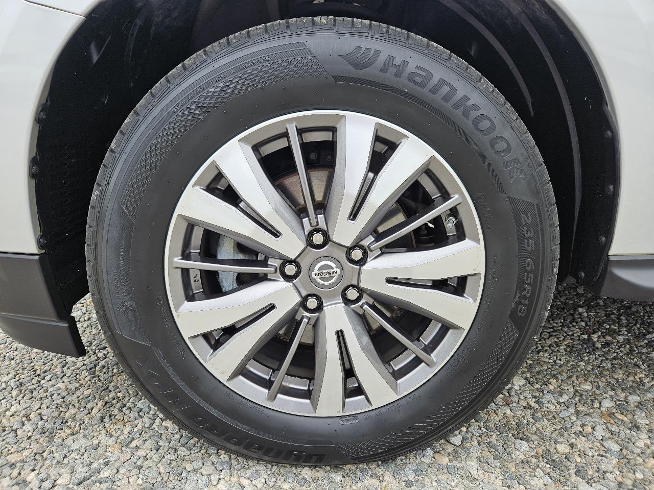 Nissan Pathfinder  2019