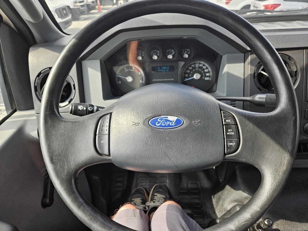 Ford F-750  2011