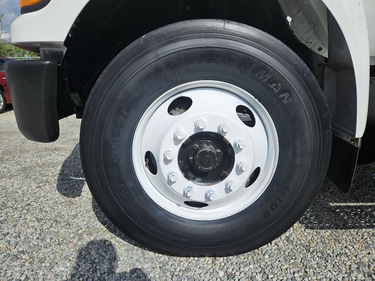 Ford F-750  2011