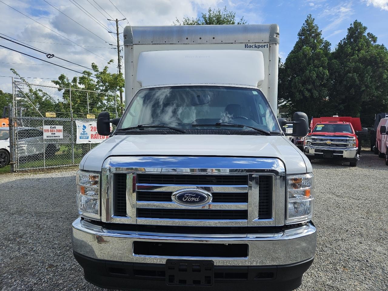 Ford Econoline  2022