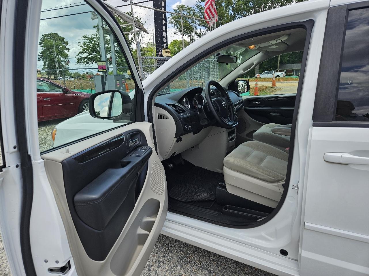 Dodge Grand Caravan  2017