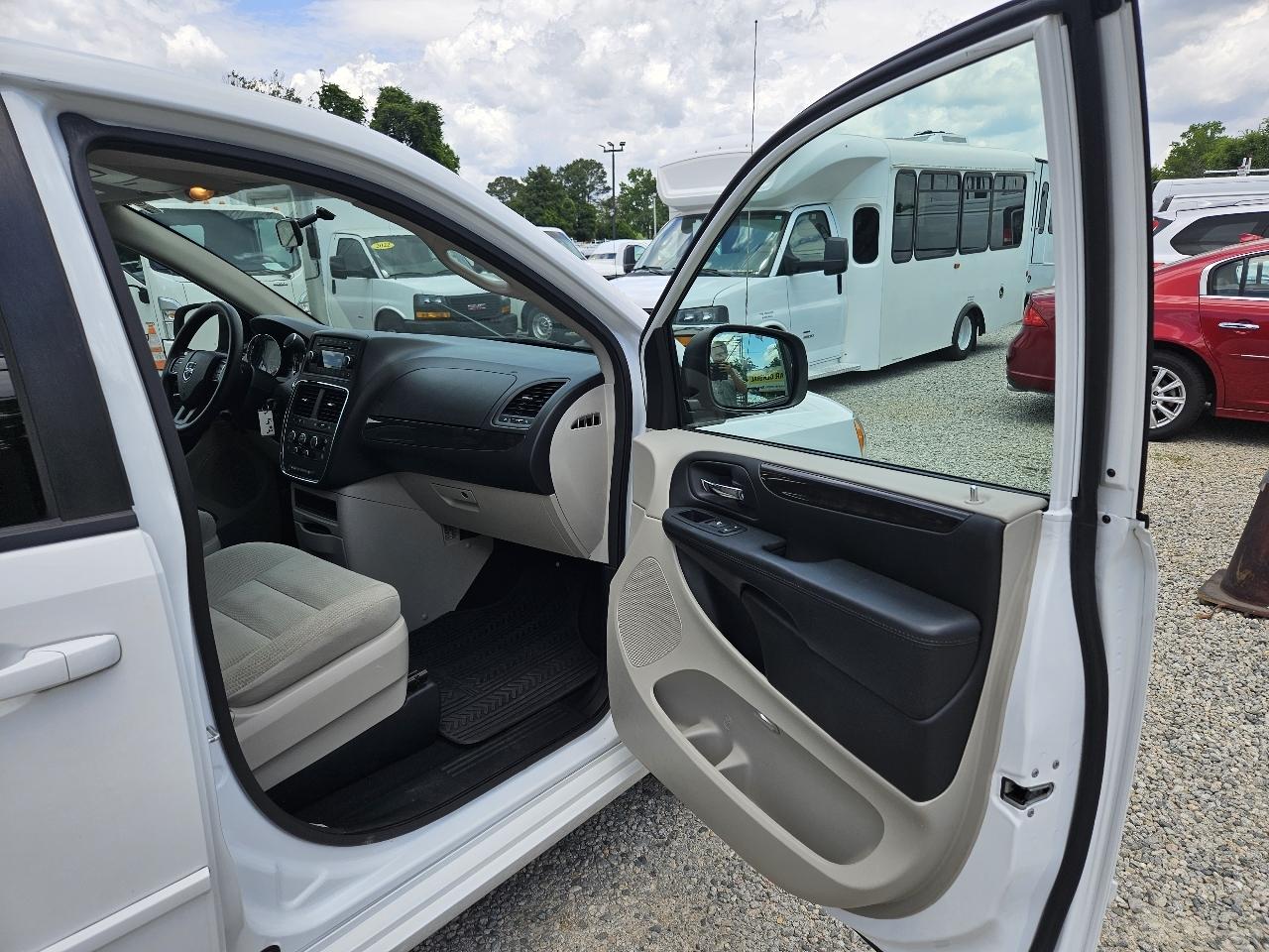 Dodge Grand Caravan  2017