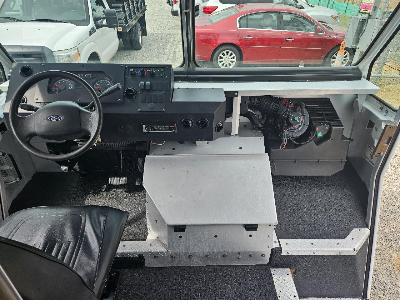 Ford Econoline  2015