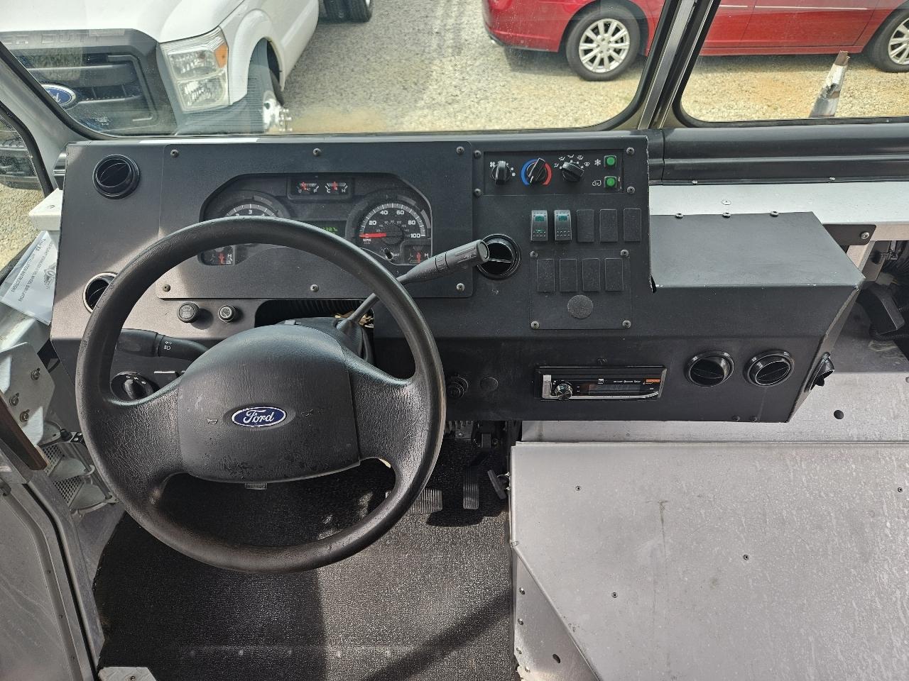 Ford Econoline  2015