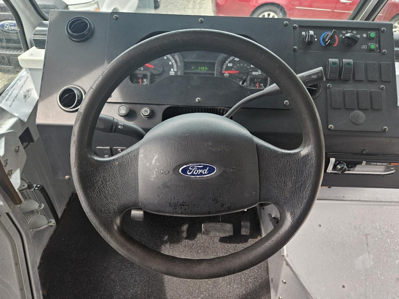 Ford Econoline  2015