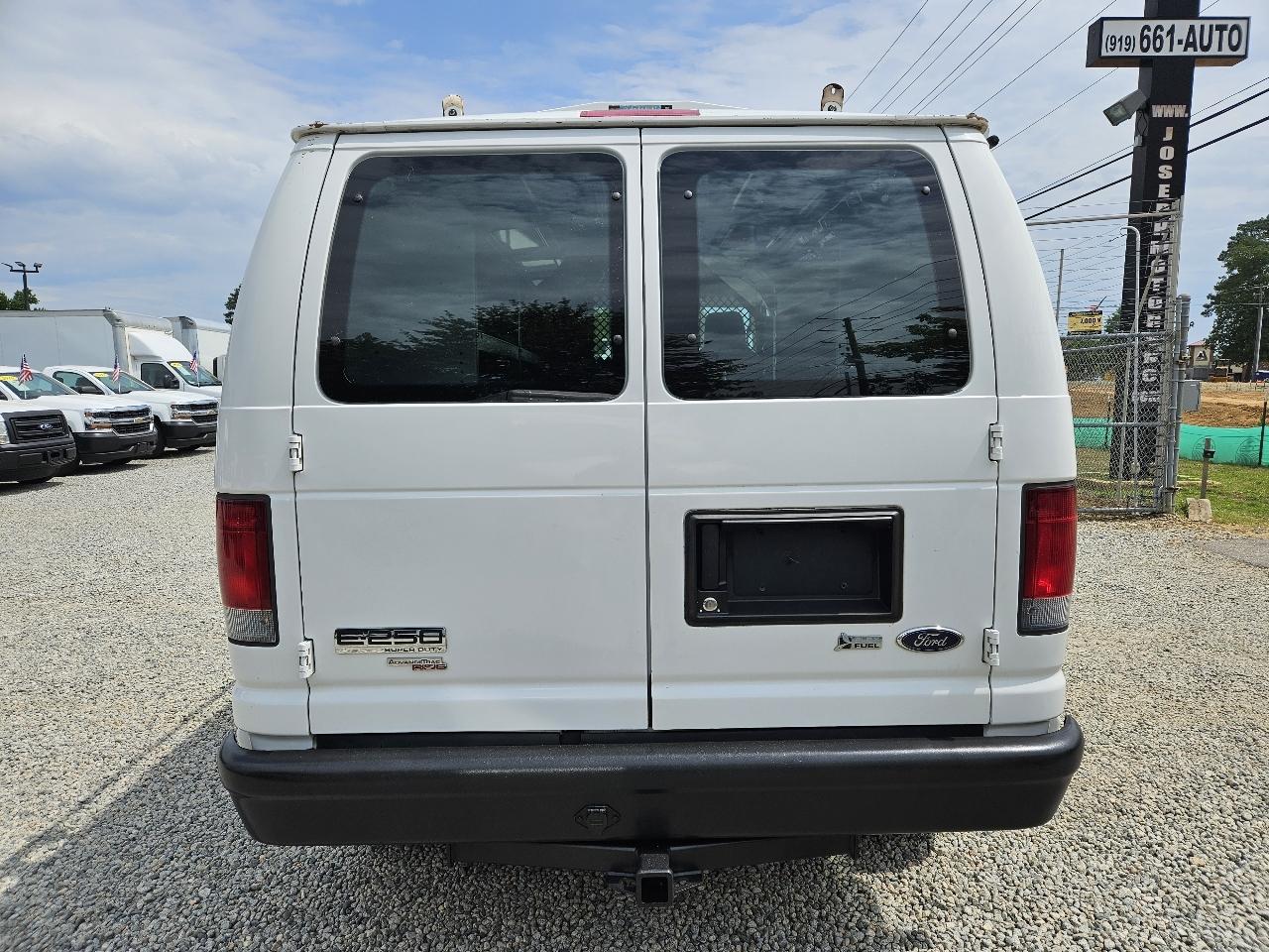 Ford Econoline Cargo Van  2012