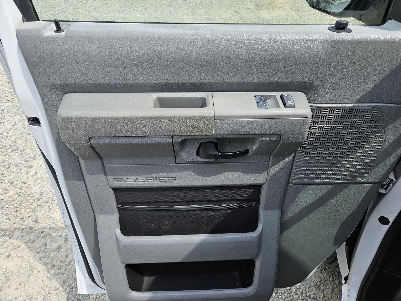 Ford Econoline Cargo Van  2012