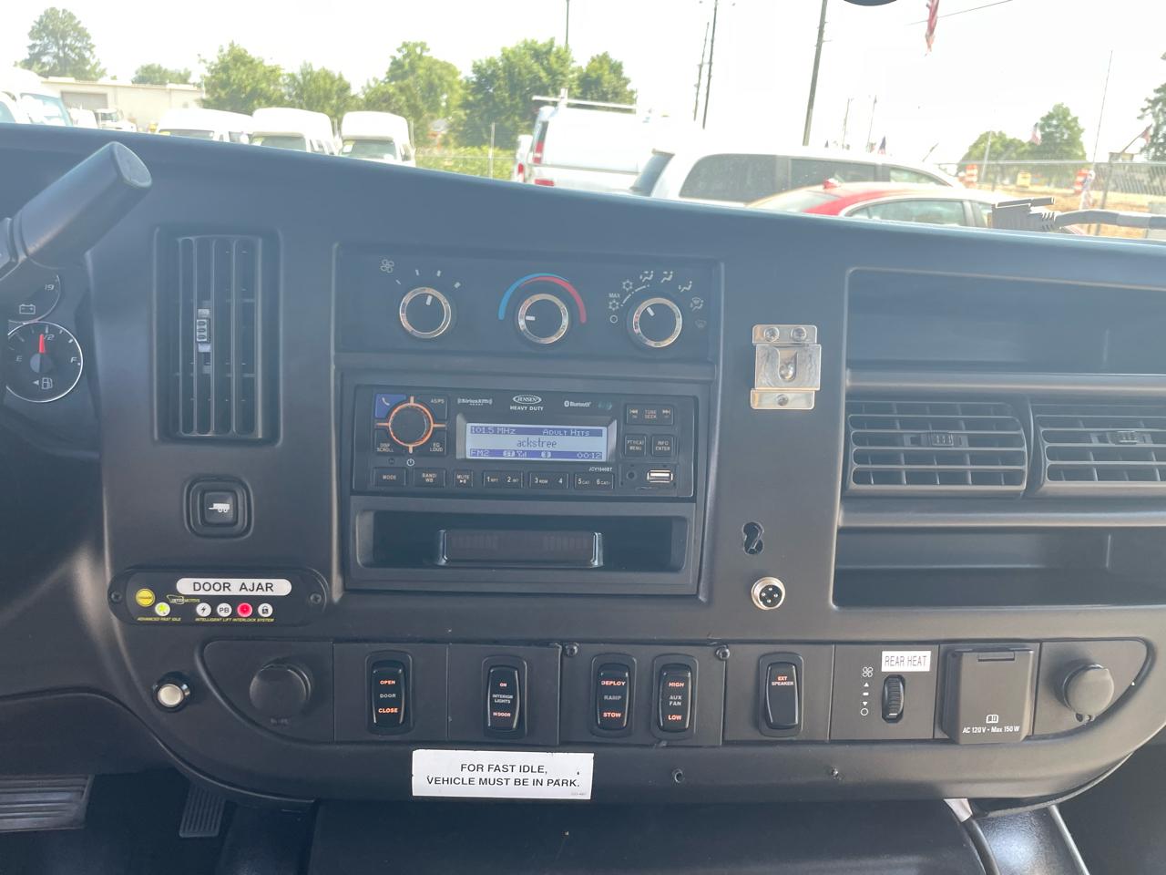 Chevrolet Express  2015