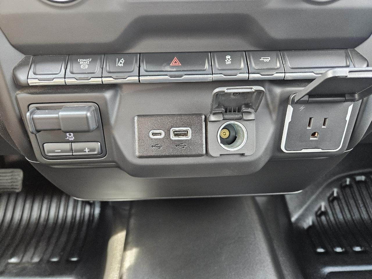 Chevrolet Silverado 3500HD  2024