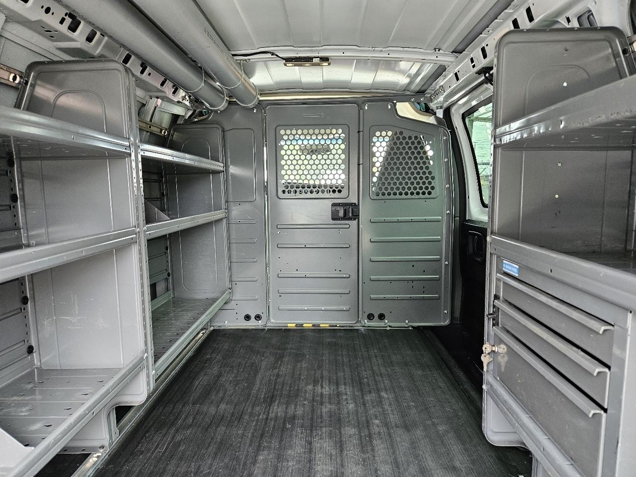 Chevrolet Express  2017