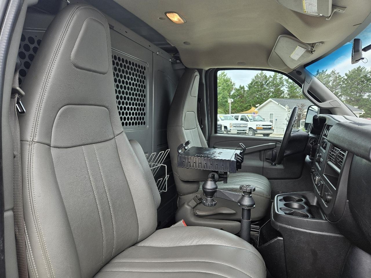 Chevrolet Express  2017