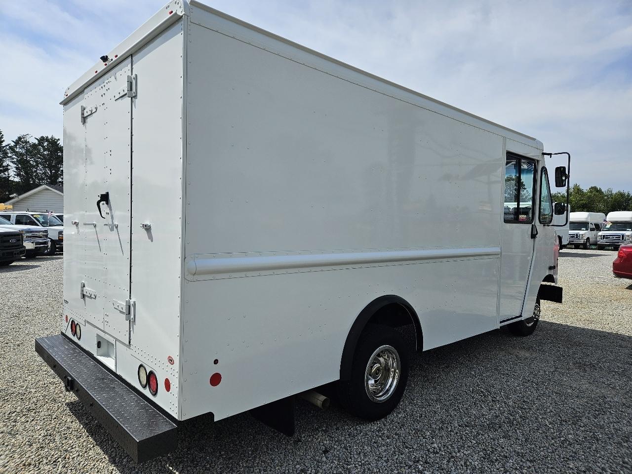 Ford Econoline  2018
