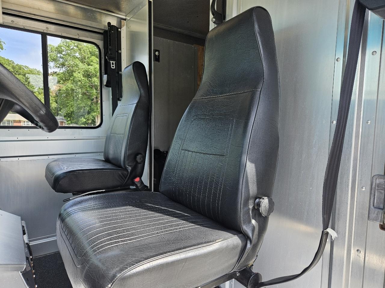 Ford Econoline  2018