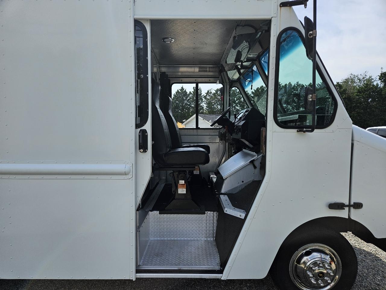 Ford Econoline  2018