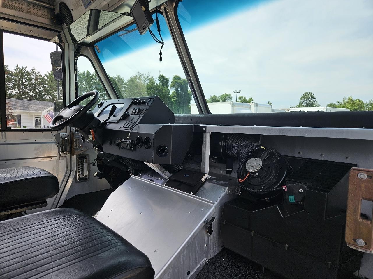 Ford Econoline  2018