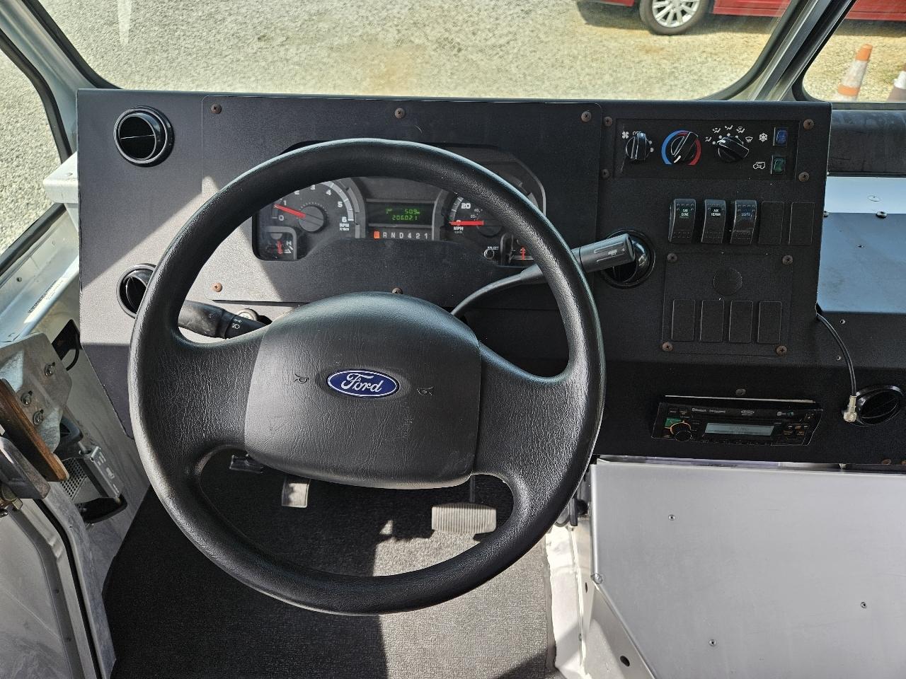 Ford Econoline  2018