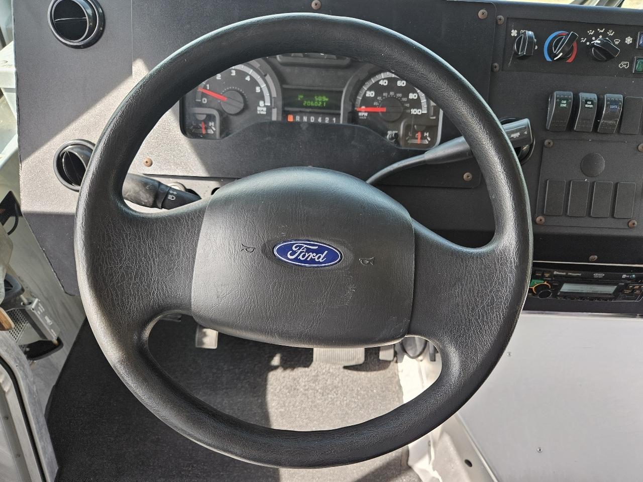 Ford Econoline  2018