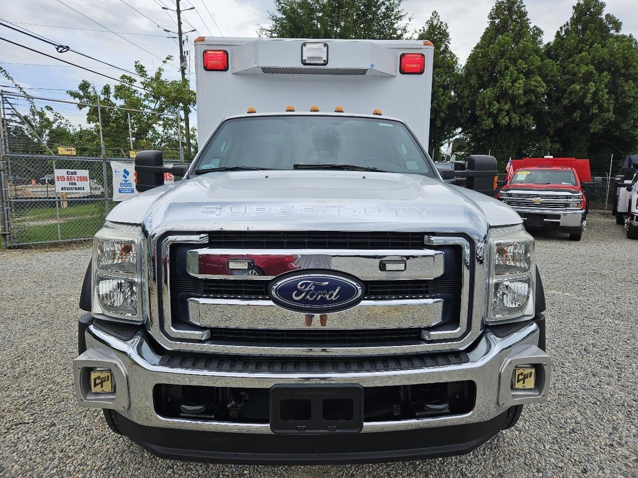 Ford F-450 SD  2013