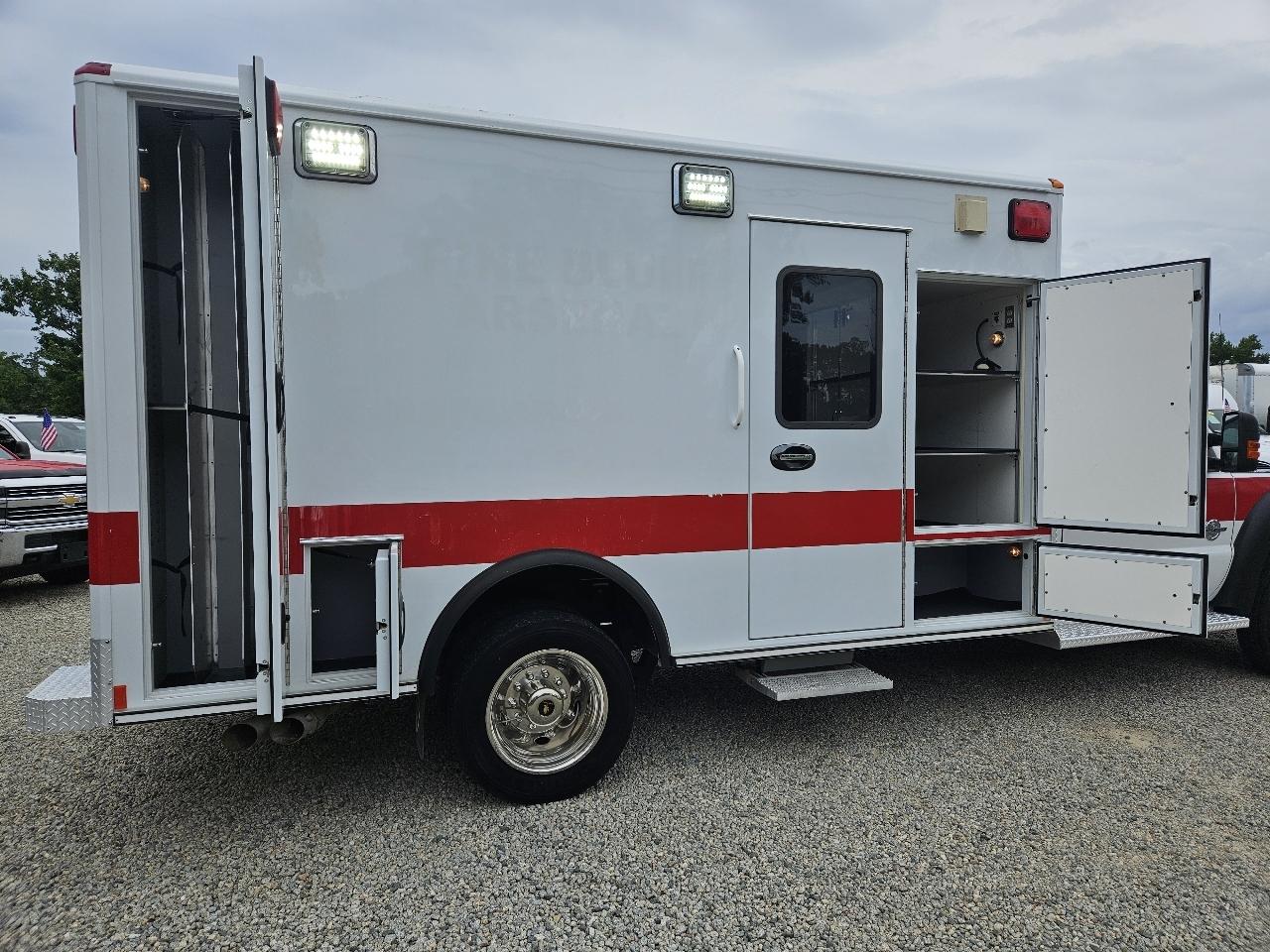Ford F-450 SD  2013