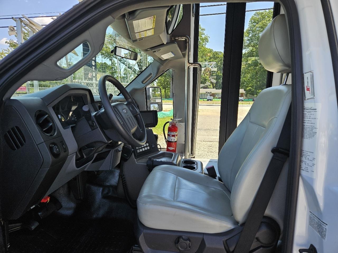 Ford F-450 SD  2012