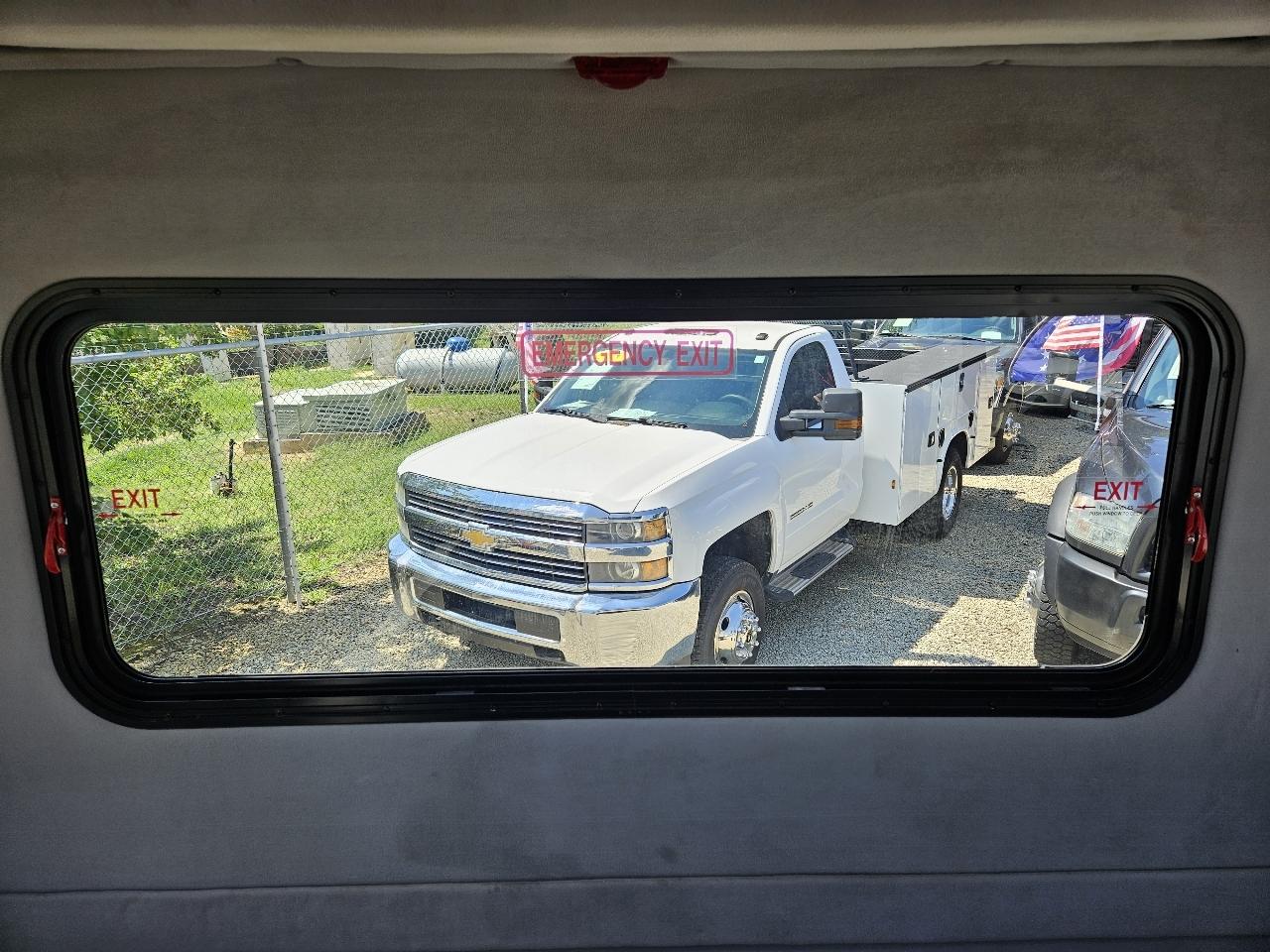Ford F-450 SD  2012