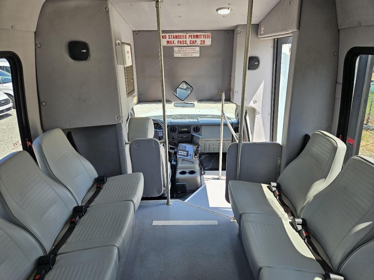 Ford F-450 SD  2012