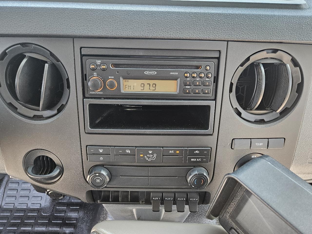 Ford F-450 SD  2012