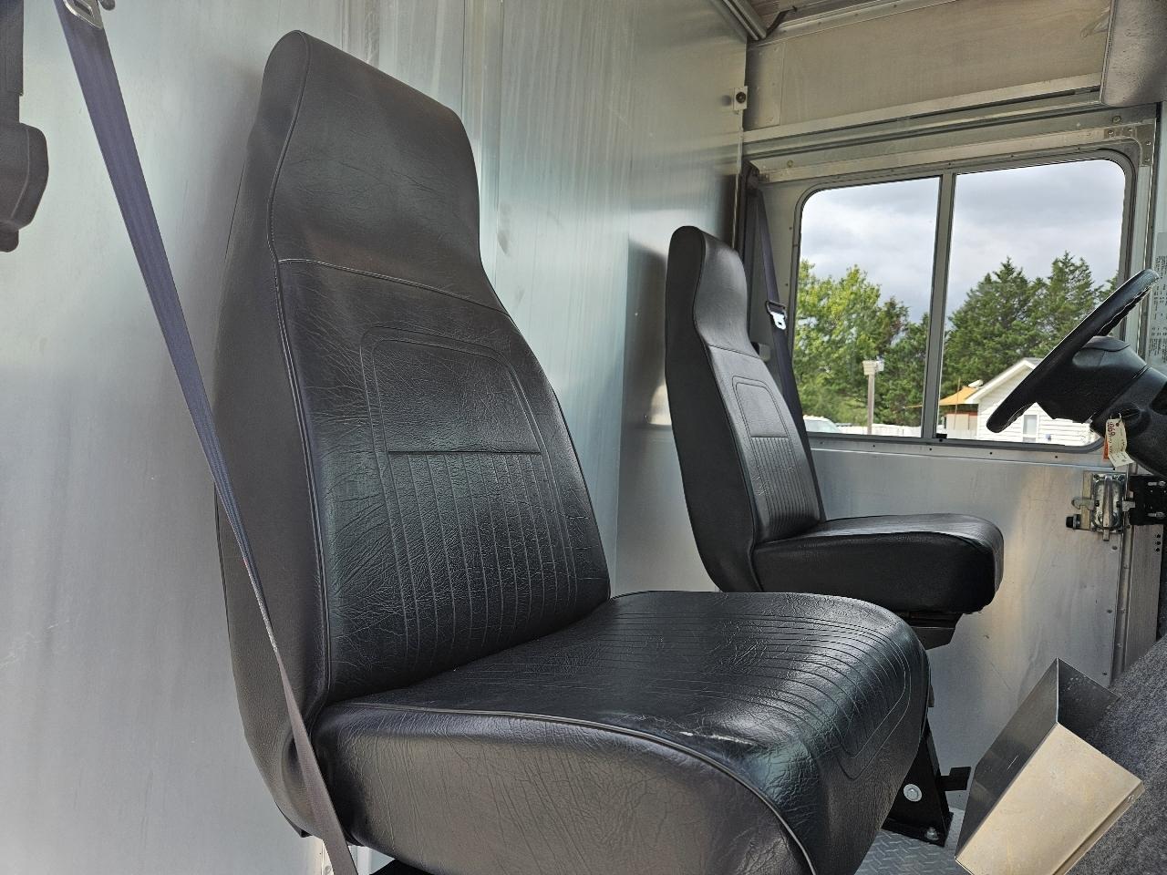 Ford Econoline  2013
