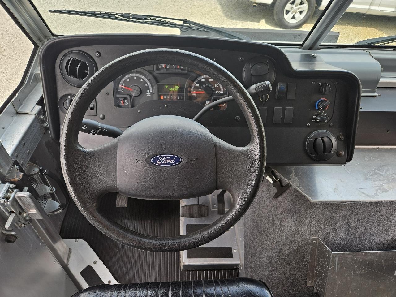 Ford Econoline  2013