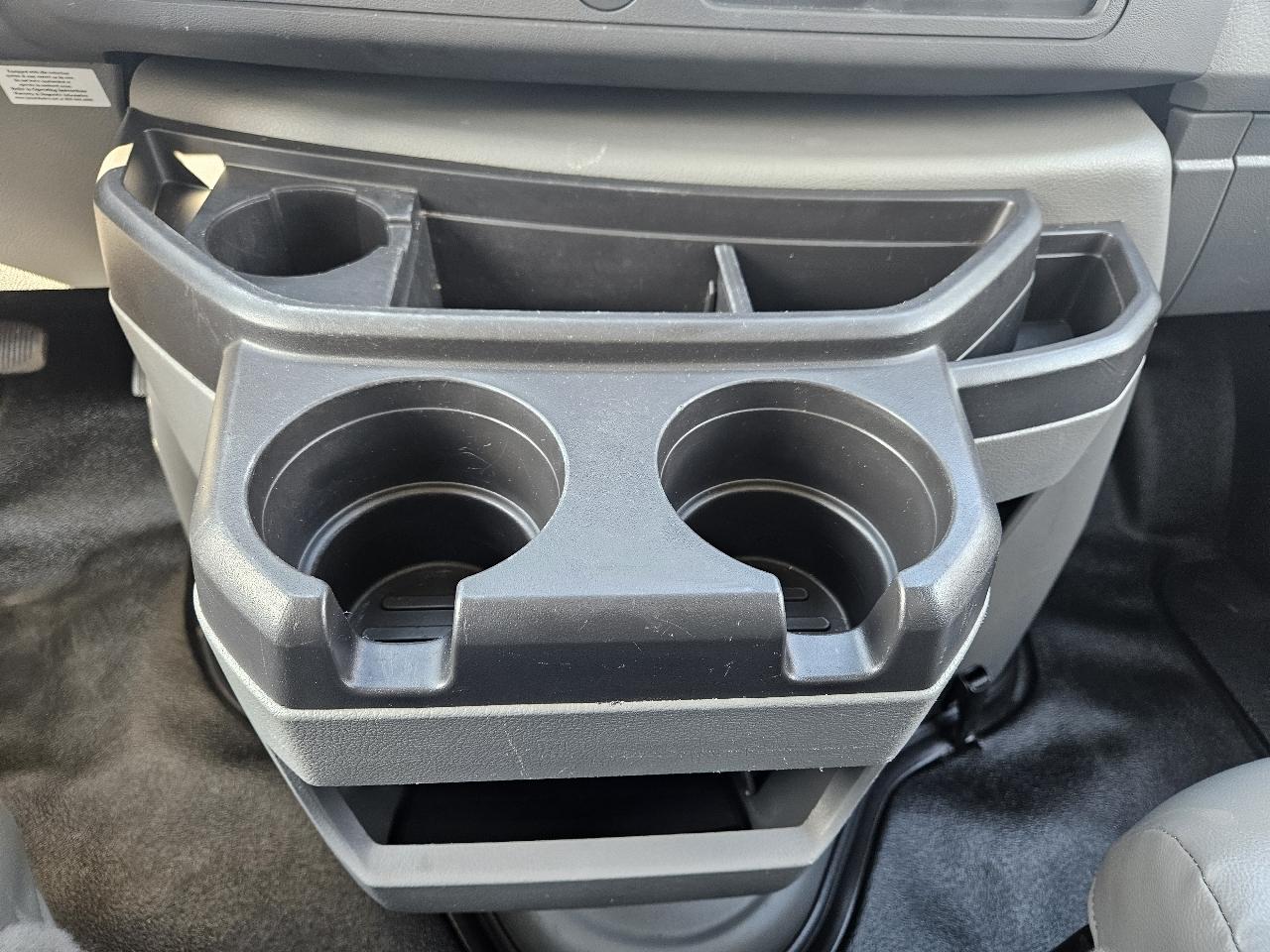 Ford Econoline  2023