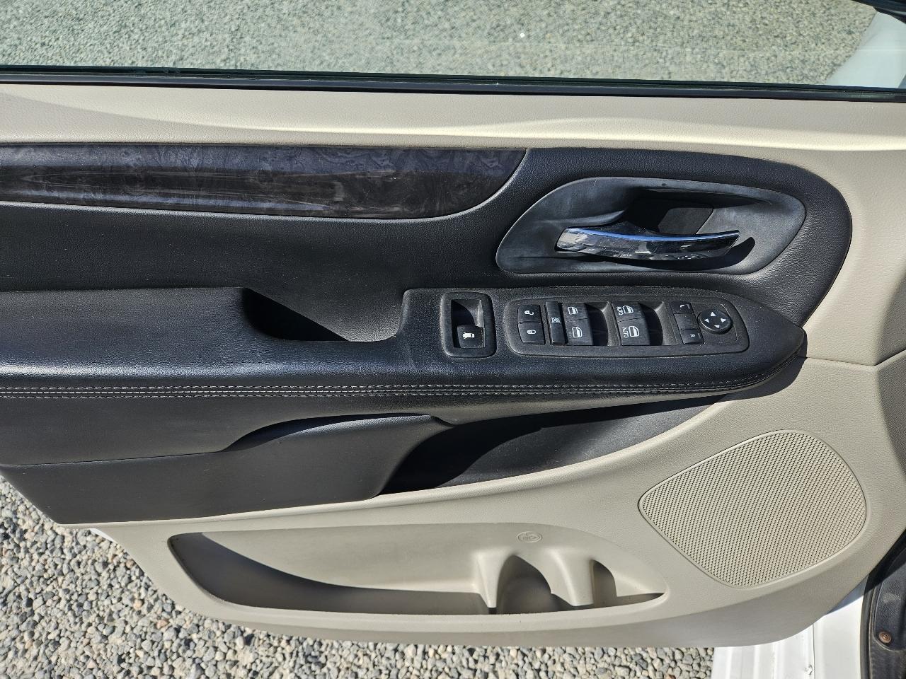 Dodge Grand Caravan  2016