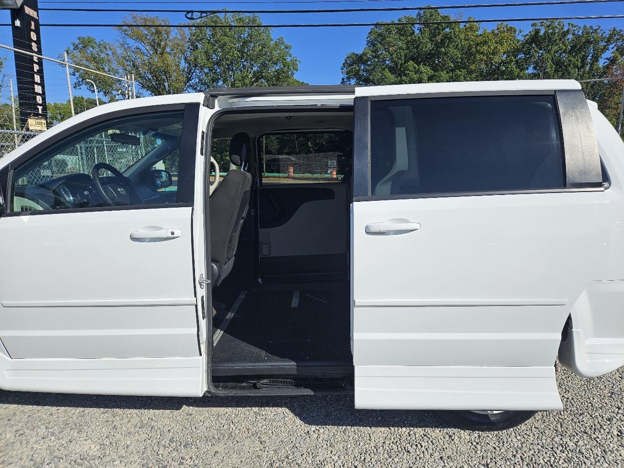 Dodge Grand Caravan  2016